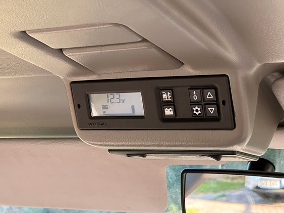 Volkswagen California 4 of 21