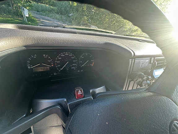 Volkswagen California 7 of 21