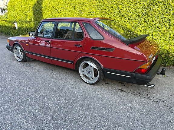 Saab 900 6 of 14