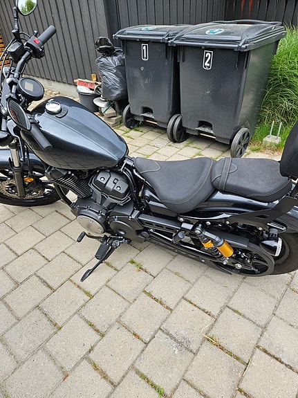 Yamaha XV950R 2 of 2