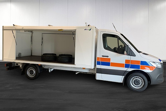 Mercedes-Benz Sprinter 311 8 of 17