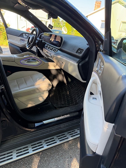 Mercedes-Benz GLE350 de 20 of 23