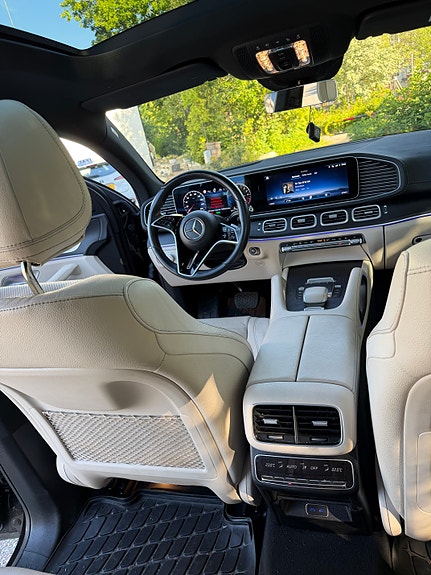 Mercedes-Benz GLE350 de 13 of 23