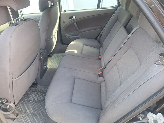Saab 9-5 12 of 14