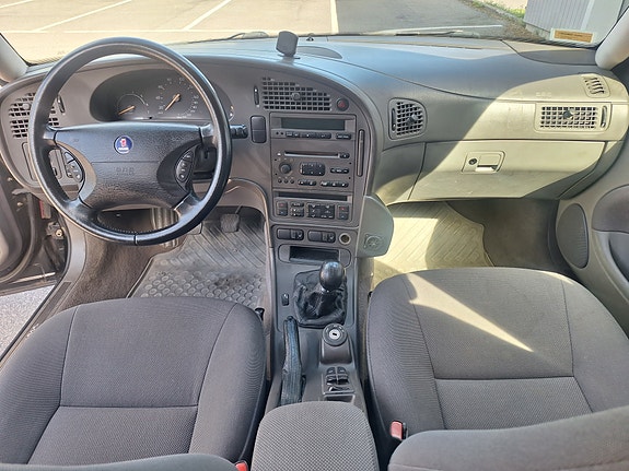 Saab 9-5 11 of 14
