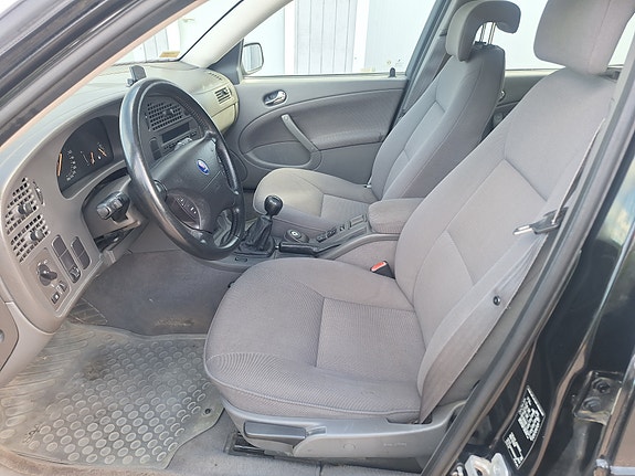 Saab 9-5 14 of 14