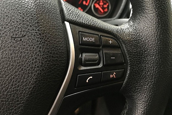 BMW 318d 22 of 26