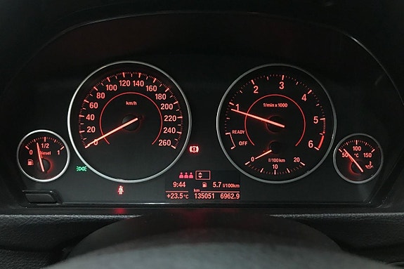 BMW 318d 17 of 26
