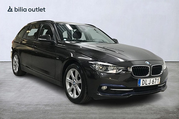 BMW 318d 4 of 26