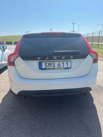 Volvo V60 5 of 9