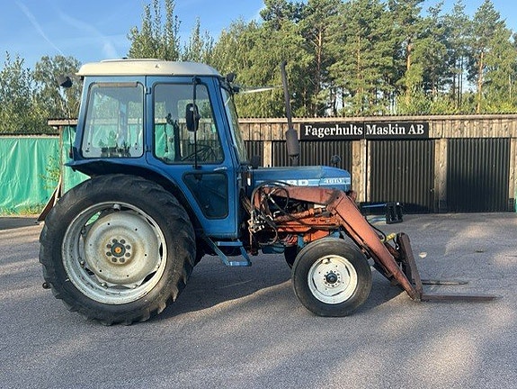 Ford 4610 med lastare