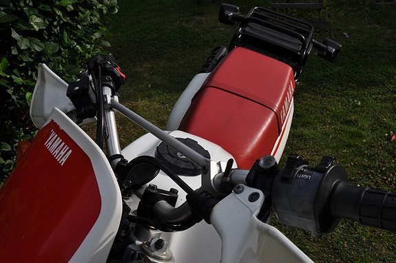 Yamaha XT600 4 of 5