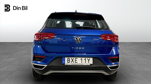 Volkswagen T-Roc 5 of 12