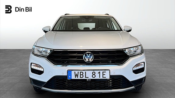 Volkswagen T-Roc 4 of 16