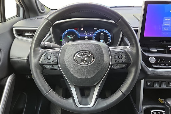 Toyota Corolla Cross 14 of 20