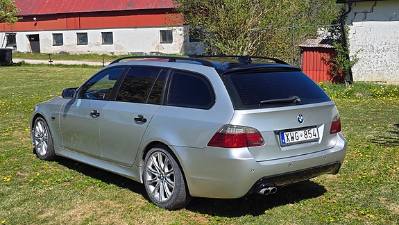 BMW 525i 2 of 2