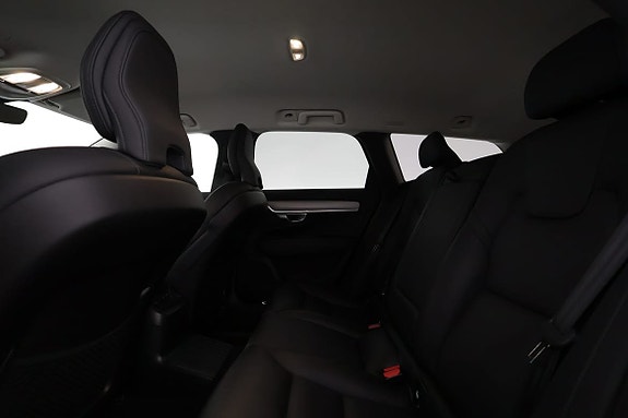 Volvo V90 11 of 17