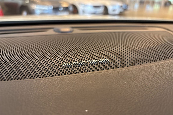 Volvo V90 19 of 28