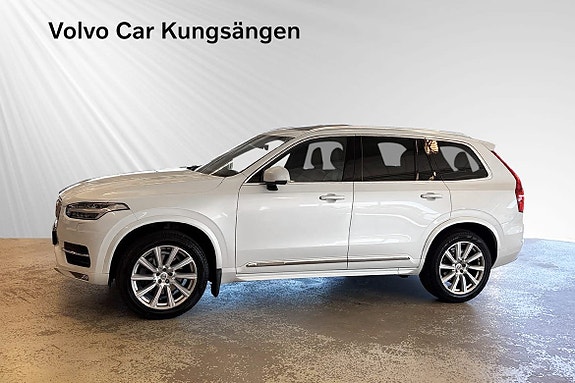Volvo XC90 3 of 30