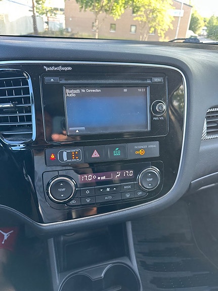 Mitsubishi Outlander 11 of 16