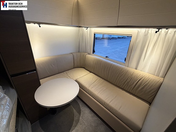 Adria ALPINA 763 UK Skinnklädsel, AC, Förtält -23 15 of 21