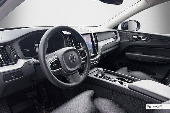 Volvo XC60 11 of 30