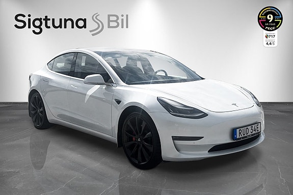 Tesla Model 3 7 of 25