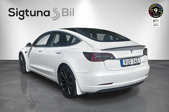 Tesla Model 3 3 of 25