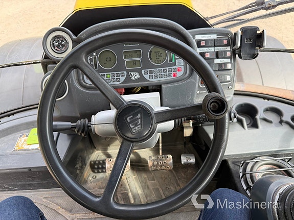 Traktor JCB Fasttrack 8250 20 of 27