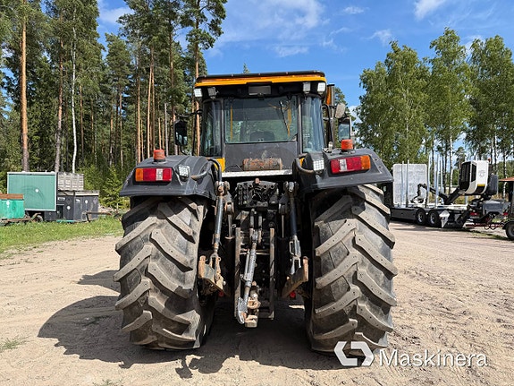 Traktor JCB Fasttrack 8250 6 of 27