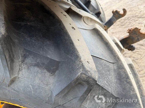 Traktor JCB Fasttrack 8250 12 of 27