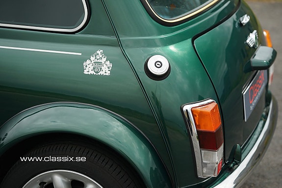 MINI Cooper 16 of 27
