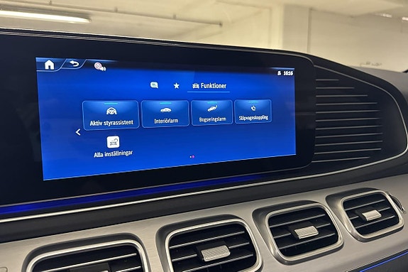 Mercedes-Benz GLE350 de 24 of 27
