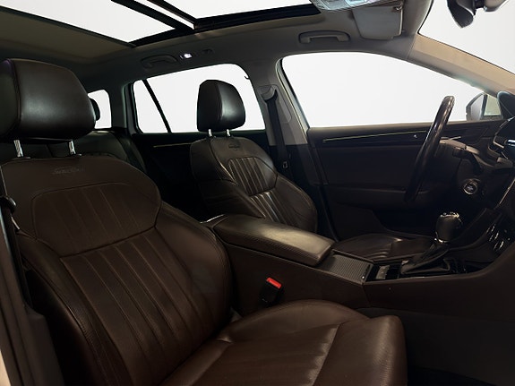 Skoda Superb 13 of 28