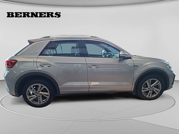 Volkswagen T-Roc 6 of 15