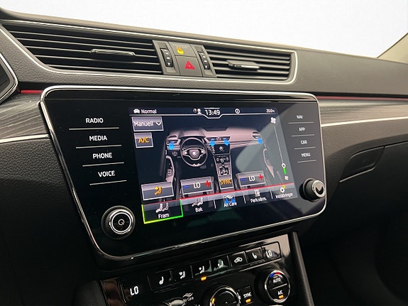 Skoda Superb 24 of 30