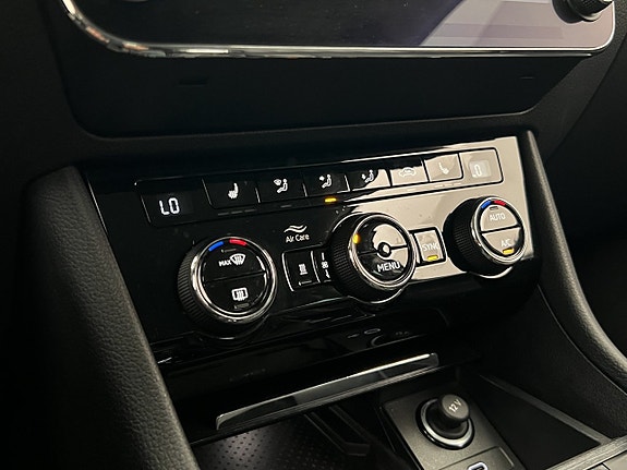 Skoda Superb 25 of 30