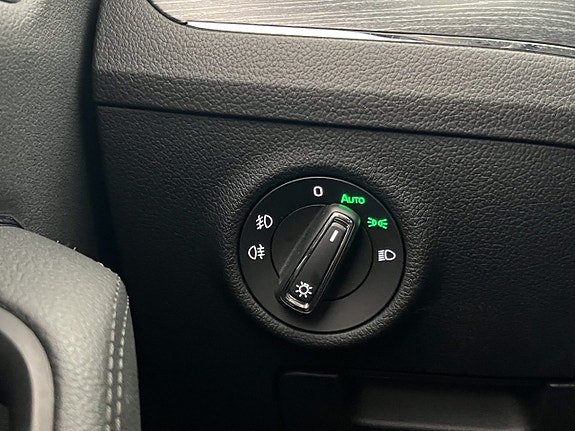 Skoda Superb 17 of 30