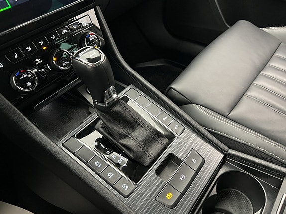 Skoda Superb 26 of 30