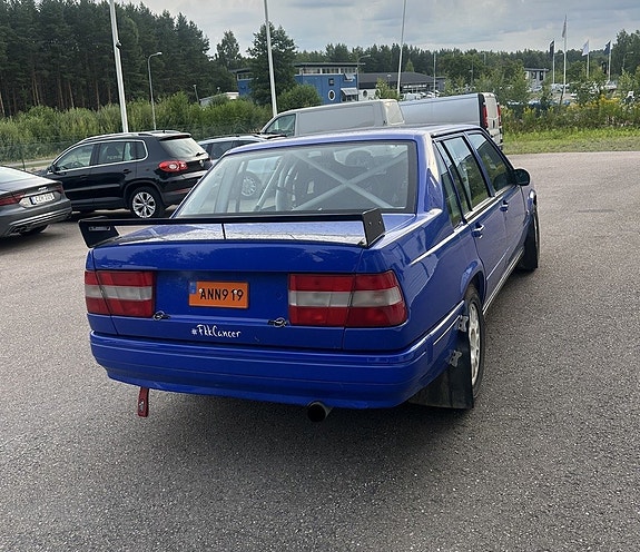 Volvo 940 3 of 7