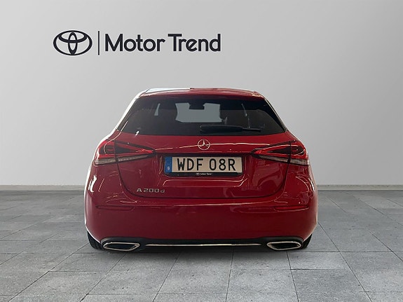 Mercedes-Benz A200 d 4 of 11