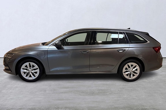 Skoda Octavia 2 of 14