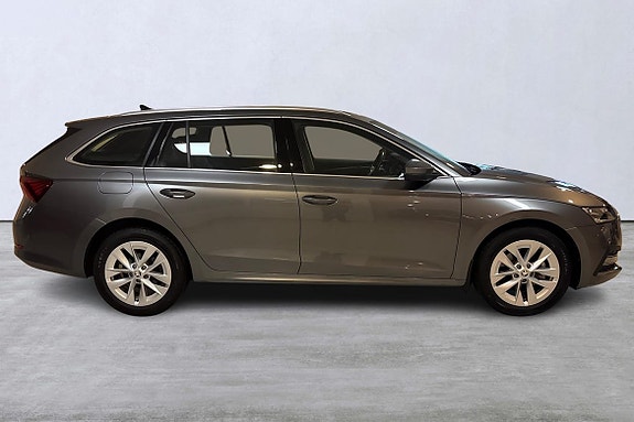 Skoda Octavia 3 of 14