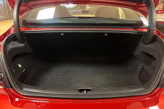 Volvo S60 13 of 14