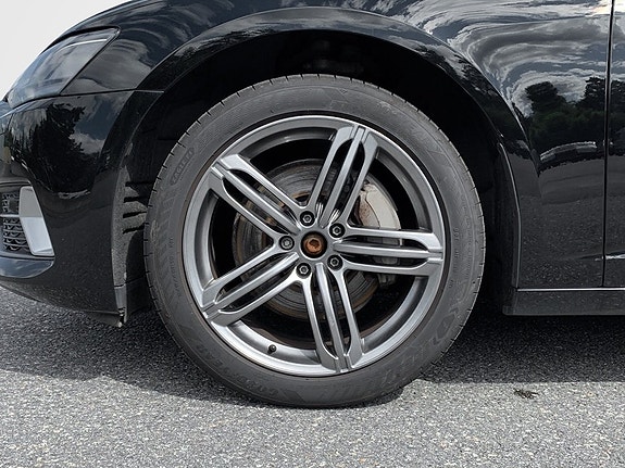 Audi A6 9 of 12