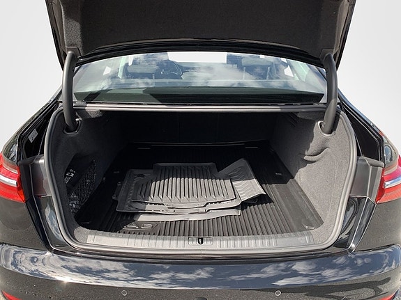 Audi A6 10 of 12
