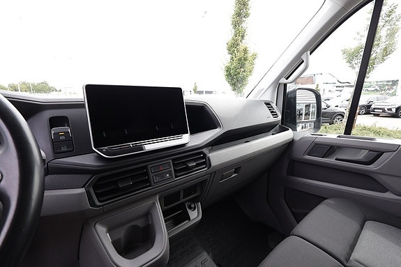 Volkswagen Crafter 7 of 23
