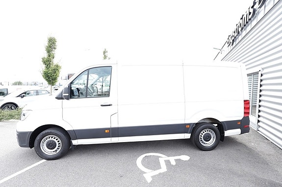 Volkswagen Crafter 15 of 23