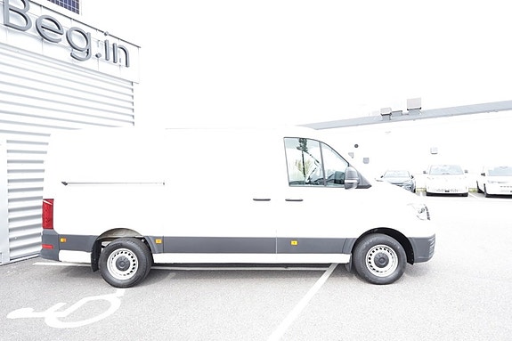 Volkswagen Crafter 11 of 23