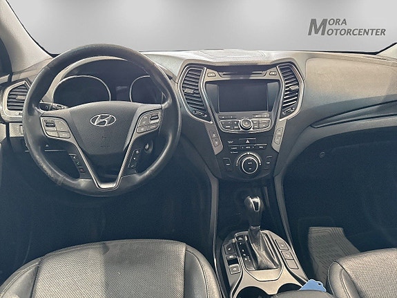 Hyundai Santa Fe 7 of 14